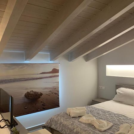 Terpsichore Boutique Bright New Sofita Studios And Appartment Дассия Экстерьер фото