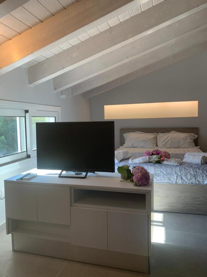 Terpsichore Boutique Bright New Sofita Studios And Appartment Дассия Экстерьер фото